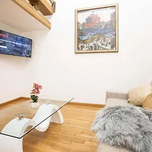 Apartment Unforgettable Split Level Jacuzzi Navona - Collection, Rome